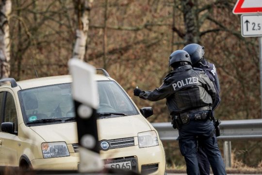 Εν ψυχρώ δολοφονία αστυνομικών από λαθροθήρες στη Γερμανία