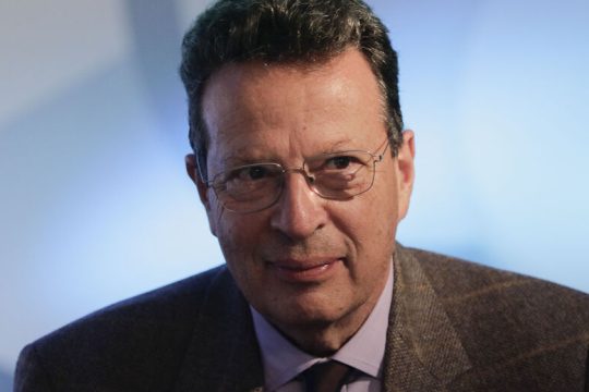 Νέο καρφί Κύρτσου για το σκάνδαλο Novartis