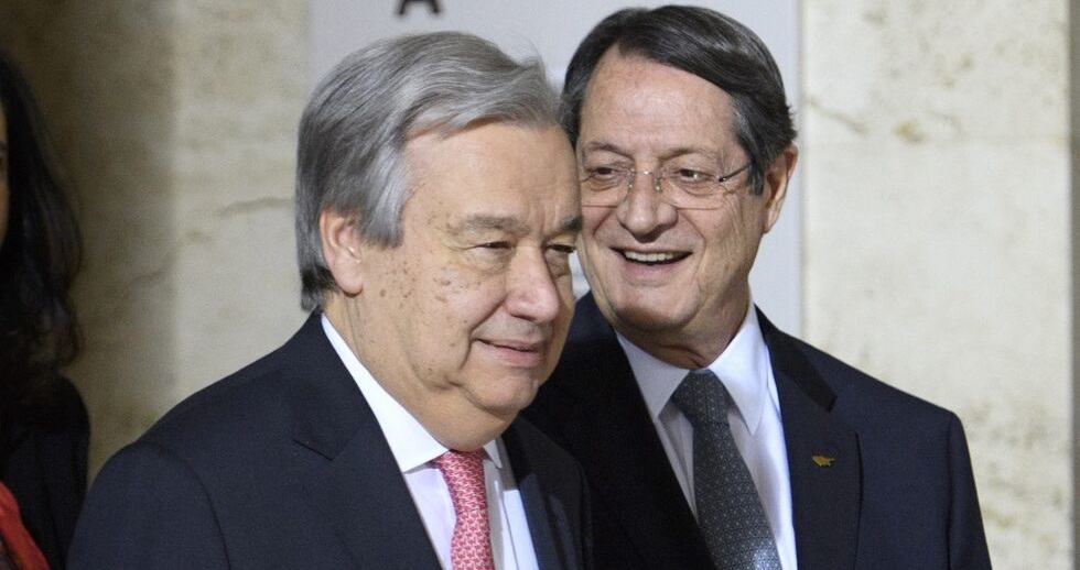Το βάρος του άλυτου Κυπριακού
