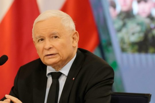 Η Πολωνία παραδέχεται ότι έχει τον «Πήγασο», αρνείται ότι τον χρησιμοποίησε κατά αντιπάλων της