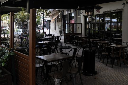 Νέα μέτρα στήριξης για την εστίαση προανήγγειλε ο Θ. Σκυλακάκης