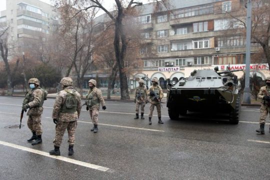 Στους 225 ανέβηκε ο αριθμός των νεκρών από τις ταραχές στο Καζακστάν