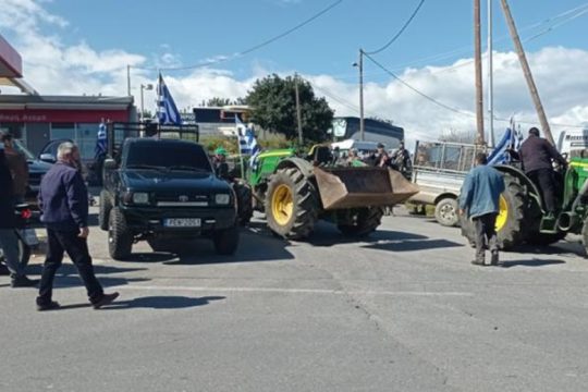 Διαμαρτυρία αγροτών στα Χανιά για τις αυξήσεις στις τιμές του ρεύματος