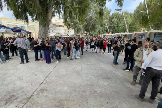 Κρήτη: Νέες κινητοποιήσεις εκπαιδευτικών και γονέων για τα μέτρα στα σχολεία