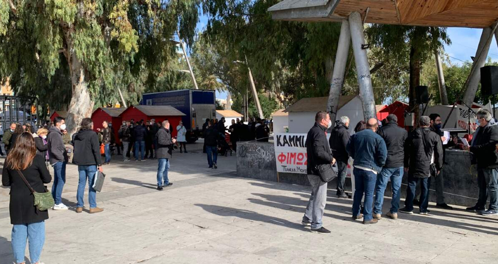 Κρήτη: Μουσικοί και καλλιτέχνες διαμαρτυρήθηκαν για τα περιοριστικά μέτρα