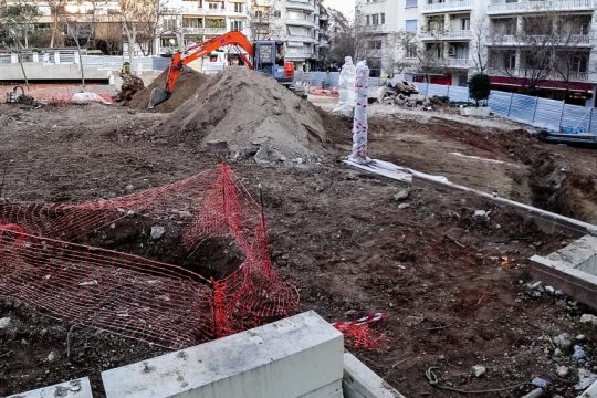 Παρέμβαση των αρχιτεκτόνων με αφορμή την καταστροφή της πλατείας Κολωνακίου