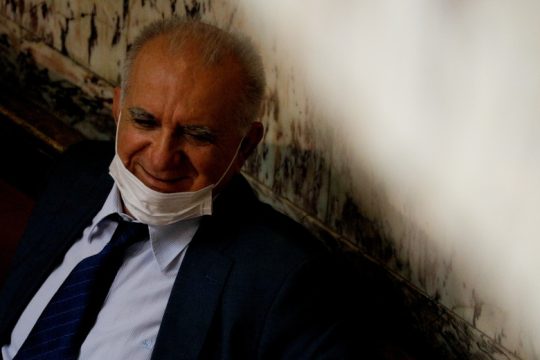 Βουλευτής Ν.Δ. εκτός γραμμής για συνταγογράφηση τεστ