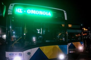 Δεκάδες δρομολόγια ακυρώνονται κάθε μέρα