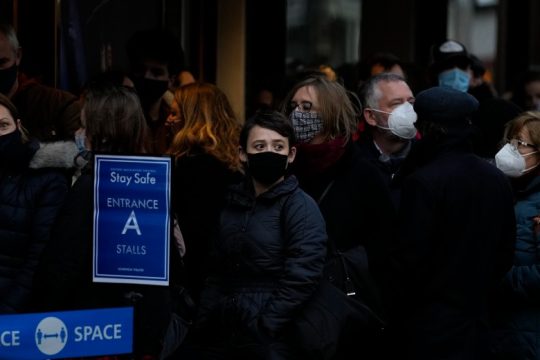 ΠΟΥ: Ενδημική Covid-19 δεν σημαίνει ότι δεν θα είναι επικίνδυνη