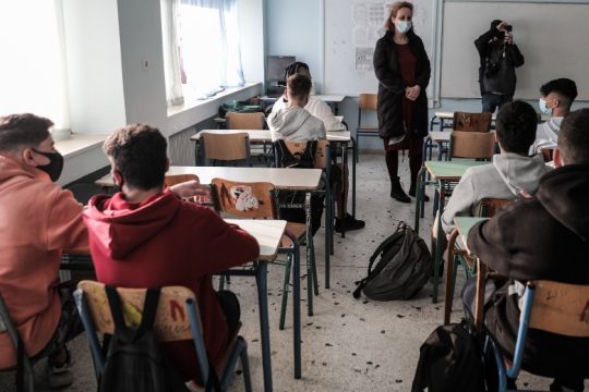 Στάση εργασίας της ΟΛΜΕ και παράσταση διαμαρτυρίας για ασφαλές άνοιγμα σχολείων