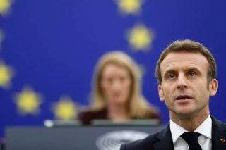 #BrusselsCalling: Τα παραλειπόμενα από την ομιλία Μακρόν στο Ευρωκοινοβούλιο [Podcast]