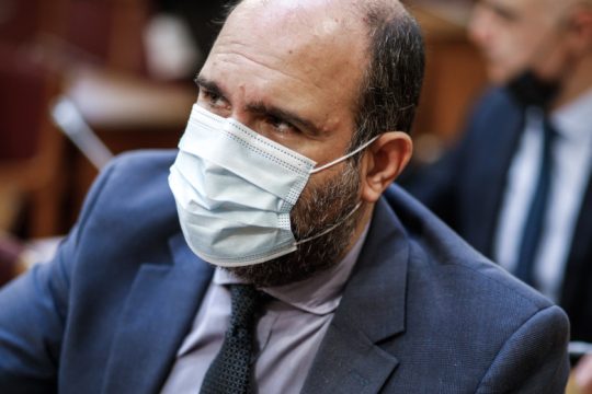 ΣΥΡΙΖΑ προς Μαρκόπουλο: Στον Πειραιά δεν χωράνε απειλές και κουτσαβακισμοί
