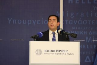 Bραβεία αντιπροσφυγικής πολιτικής από το Υπουργείο Μετανάστευσης