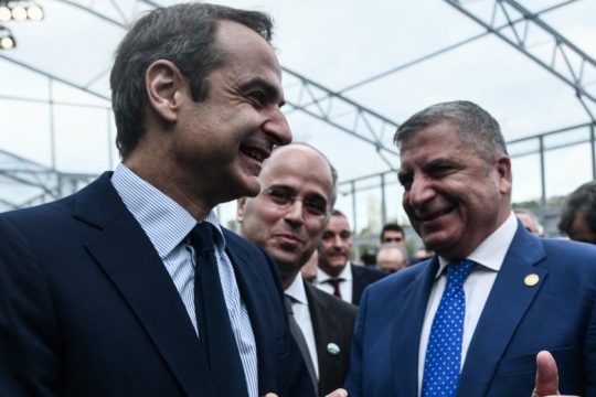 Κυβέρνηση Μητσοτάρχα: Μία ιστορία πόζας και εικόνων