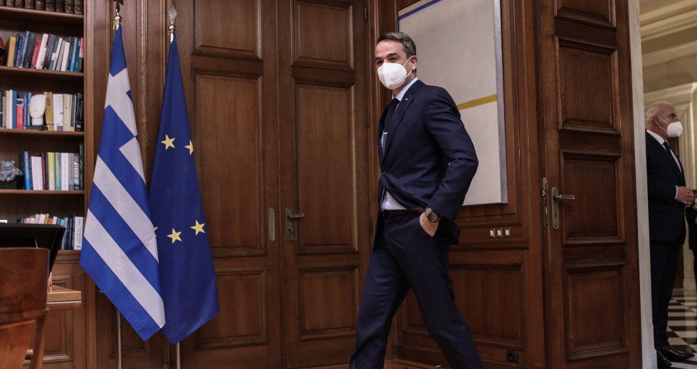 Κύριε Μητσοτάκη. Τελειώσατε!