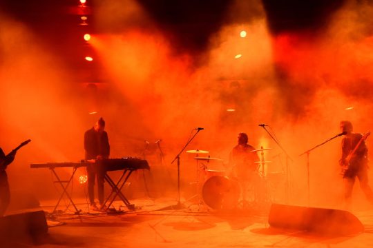 Η επιστροφή του Stages A/Live: Πρωτοχρονιά με Naxatras ζωντανά στο Ακόντισμα