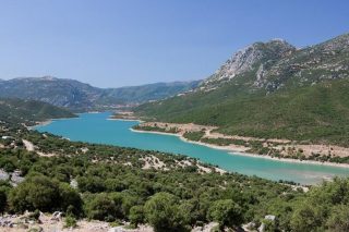 Μνηστήρες για το νερό της Αθήνας