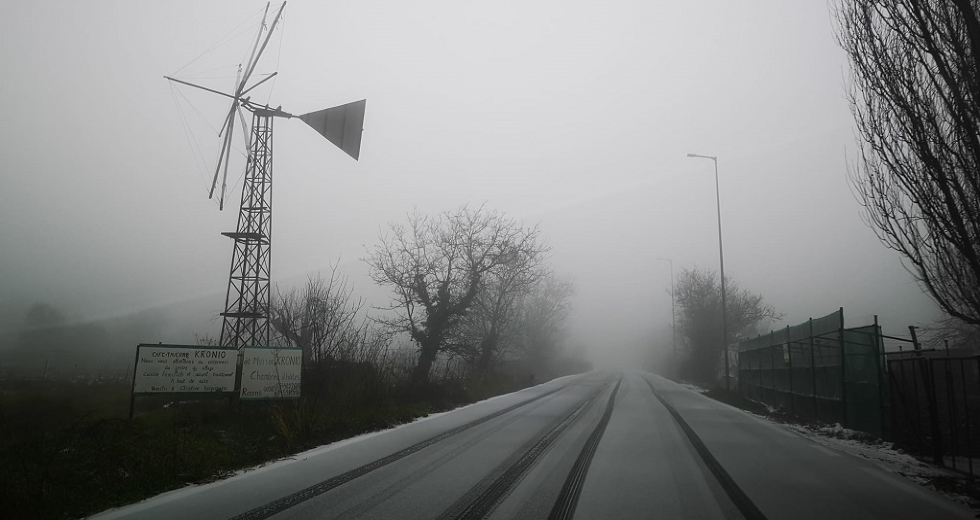 Ισχυρή χιονόπτωση στο Οροπέδιο Λασιθίου, κλειστά τα σχολεία