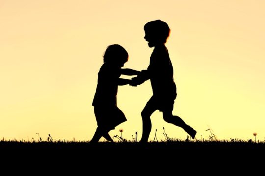 Κρεμάλες για ορφανά