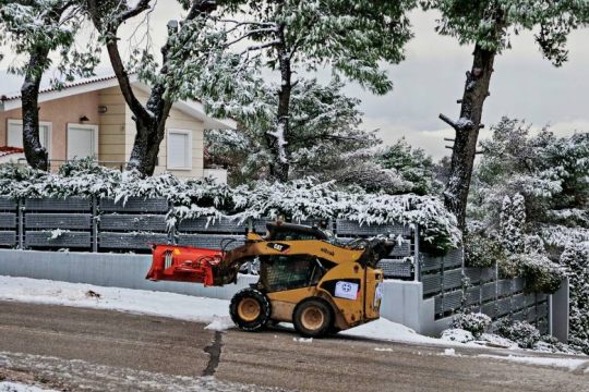 Μηνύματα για τηλεκπαίδευση να ετοιμάσουν οι διευθυντές τα σχολεία
