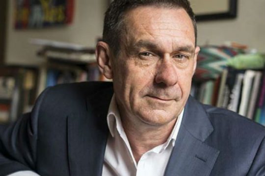 Και ο Πολ Μέισον κατά της δίωξης Βαξεβάνη-Παπαδάκου