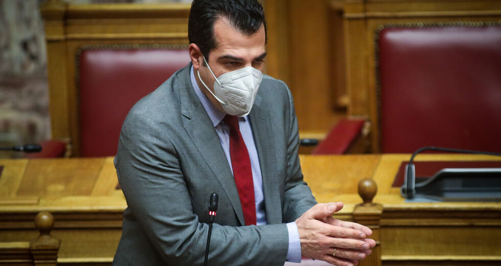 Αποσύρουν μέτρα την ώρα που μετράμε 100 νεκρούς τη μέρα