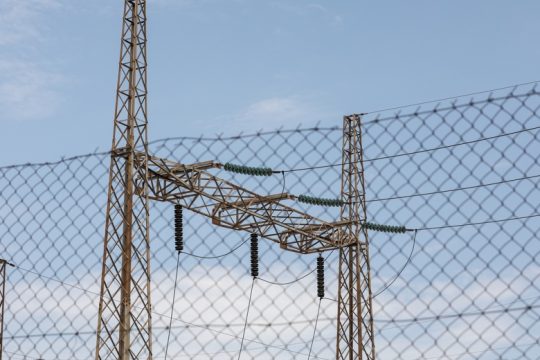 Νέες καταγγελίες για μονομερείς αλλαγές στα συμβόλαια ρεύματος