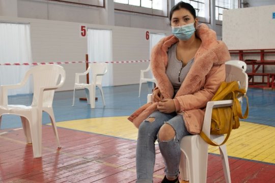 Ε.Ε.: Ξανά στο «βαθύ κόκκινο» και «κόκκινο» η επιδημιολογική κατάσταση