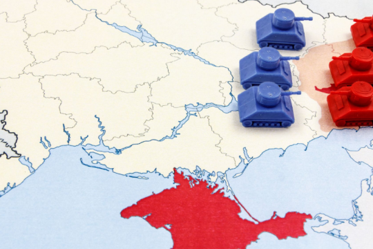 Για «υστερία» και «όξυνση» κατηγορεί η Ρωσία τη Δύση με φόντο την Ανατολική Ευρώπη