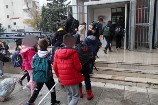Πειθαρχικές διώξεις σε εκπαιδευτικούς γιατί διαμαρτυρήθηκαν για τα κενά του σχολείου τους