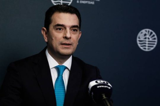 Όλα τα μέτρα επιδότησης νοικοκυριών και επιχειρήσεων για ρεύμα και φυσικό αέριο 