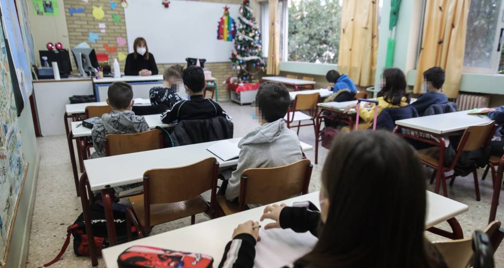 Σχολεία: Με το «καλημέρα» περίπου 6.500 εκπαιδευτικοί σε καραντίνα