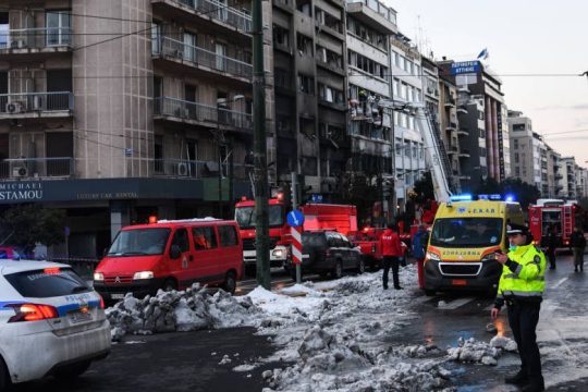 Άνοιξε η λεωφόρος Συγγρού, ώρες μετά την ισχυρή έκρηξη