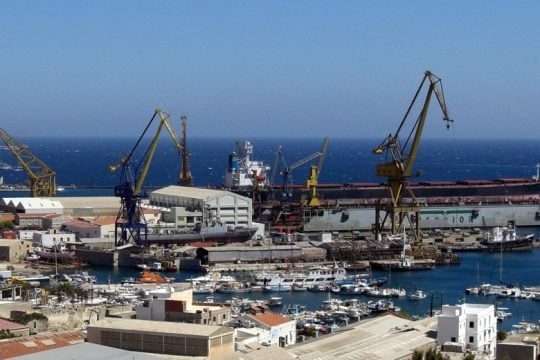Eργατικό ατύχημα στα Ναυπηγεία Σύρου