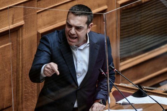 Τσίπρας: Ποιος κυβερνά κ. Μητσοτάκη; Εσείς ή οι Φουρθιώτηδες;