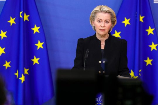 Ούρσουλα φον ντερ Λάιεν: «Μια θλιβερή μέρα για την Ευρώπη»