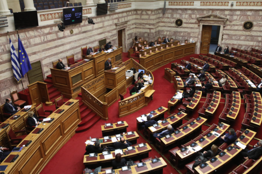 Τι θέλουμε και τι ακούμε στη Βουλή
