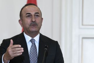 Νέες απειλές από την Τουρκία
