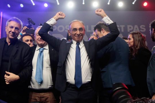 Η μεταβλητή Ζεμούρ