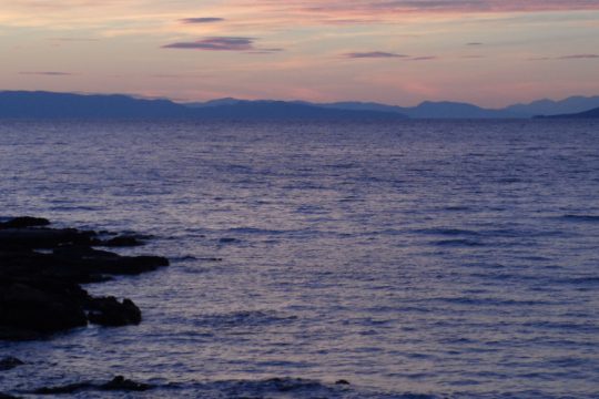 Η ανάπτυξη… έρχεται στη Σαρωνίδα, αλλά οι κάτοικοι δεν το ξέρουν