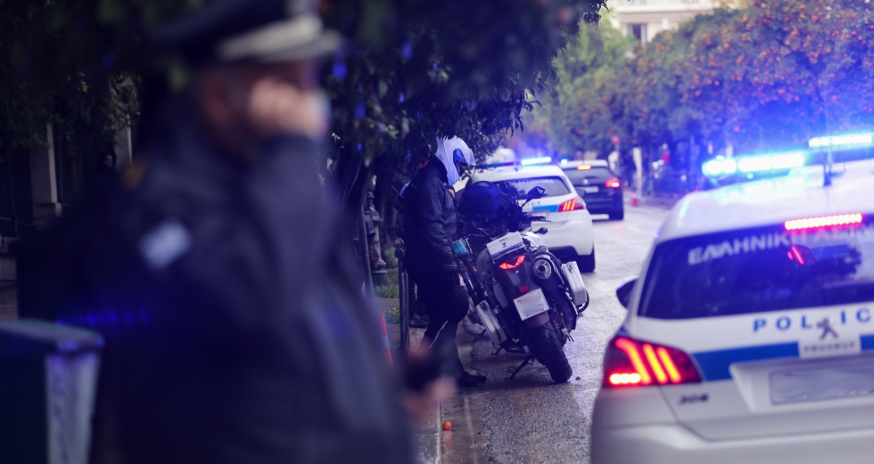 Συλλήψεις για κλοπή καλωδίων και αγωγών χαλκού