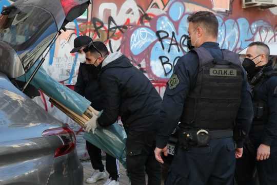 Σφραγίστηκαν τα κεντρικά γραφεία του συνδέσμου του ΠΑΟΚ στην Αθήνα