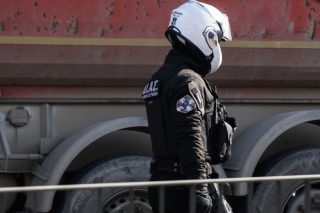 Αστυνομικός χτύπησε μέχρι θανάτου Ρομά