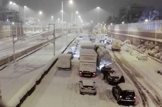 Μύκονος και Αττική Οδός