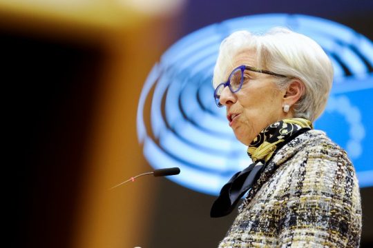Λαγκάρντ: Σε υψηλά επίπεδα ο πληθωρισμός το μεγαλύτερο μέρος του 2022