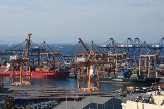 Παράνομη η απεργία στο λιμάνι του Πειραιά, θα γίνει κανονικά λέει η ΕΝΕΔΕΠ