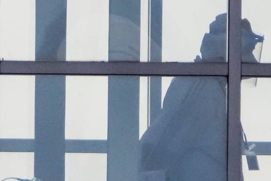 ΠΟΥ: Απειλή για υγεία και περιβάλλον τεράστιοι όγκοι αποβλήτων που συνδέονται με Covid-19