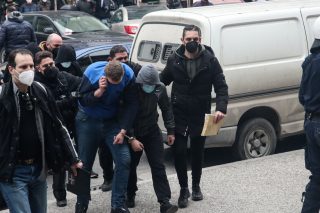 Παραδόθηκε ο δέκατος, ψάχνουν τον ενδέκατο