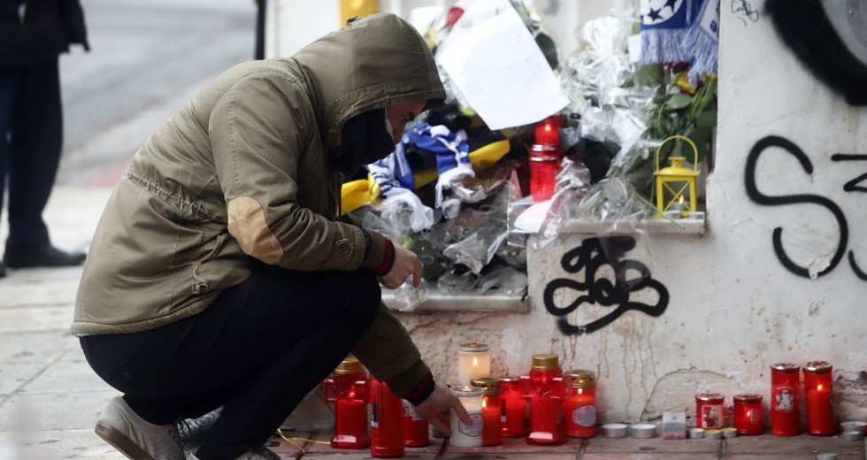 ΣΥΡΙΖΑ και ΜέΡΑ25 ζητούν να ερευνηθεί διασύνδεση της δολοφονίας του Άλκη με την ακροδεξιά