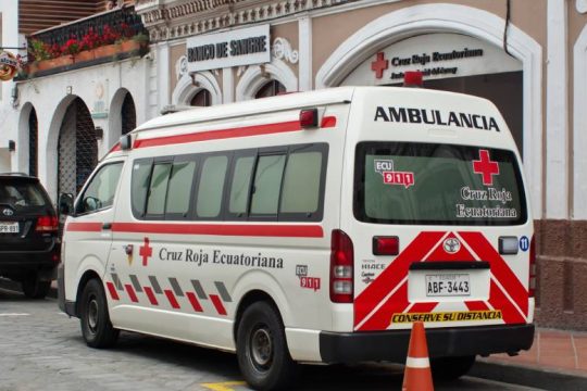 Πολύνεκρη κατολίσθηση στον Ισημερινό, αγωνία για τους αγνοουμένους